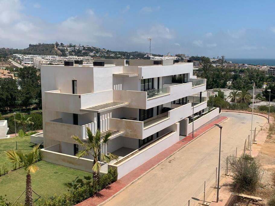New In - Perfect For Golfers And Families! Appartement *
